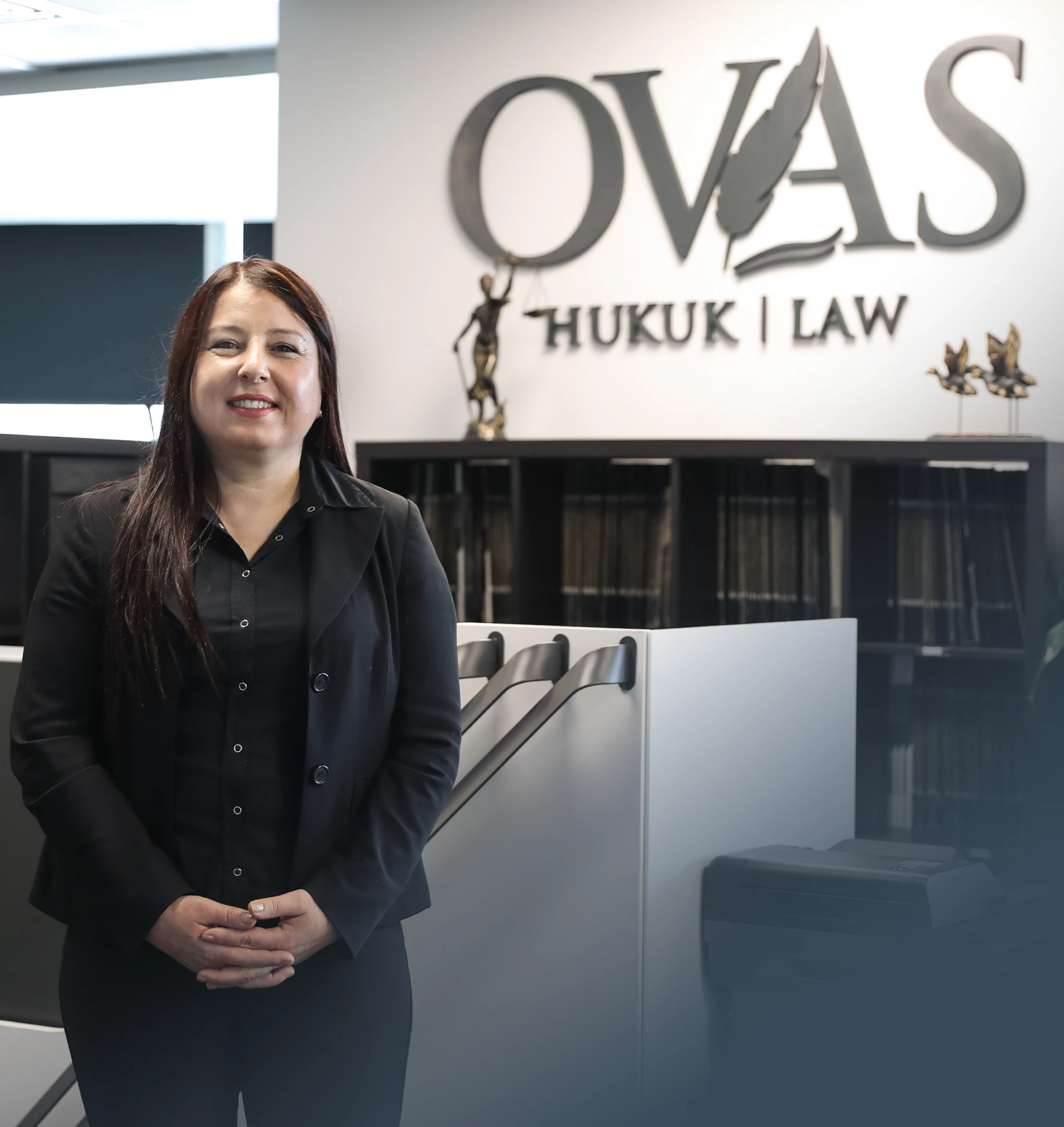 Av.Arb. Pevriza AR ÖZKAN